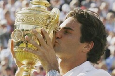 Federer beats Nadal to make it five in a row