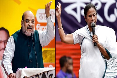 News 18 Afternoon Digest: Mamata Heckled as She Crosses Amit Shah’s Roadshow Venue, Indian Crew of Ship Stuck in Suez Canal May Face Legal Charges