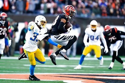 Chargers Safety James Questionable Due To Hamstring Injury