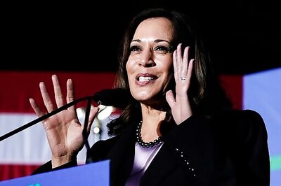 Harris Campaigns In Virginia, Calls Governor's Race 'TighT'