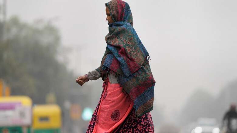 Delhi Records Maximum Temperature of 21 Deg C, AQI in 'Moderate' Category