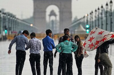 Parts of Delhi Get Fresh Spell of Rain, More Likely in Next Few Days