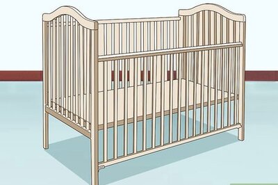 How to Set up a Baby Crib