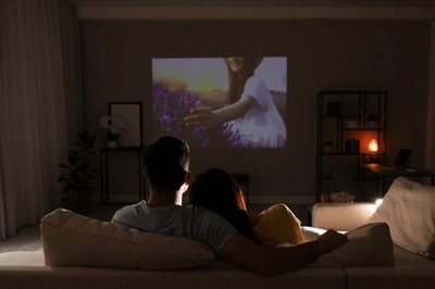 Lights, Camera, Romance: Classic Romantic Hits to Set the Mood For A Perfect Valentine Date