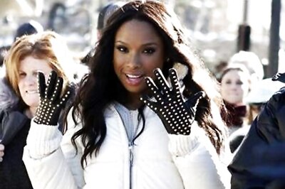 Hudson, Zeta-Jones to sing at the Oscars