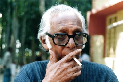 End of an Era: Iconic Bengali Filmmaker Mrinal Sen Passes Away Aged 95