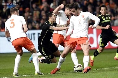 Netherlands haunt Spain again with 2-0 win in friendly