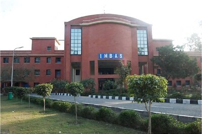 DCW Rescues Mentally Disturbed Women Roaming Near Rashtrapati Bhavan