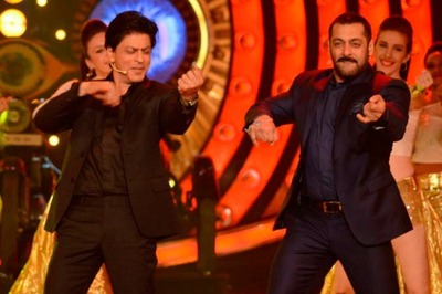 SRK Dodges Question on Working With Salman Khan in Tubelight