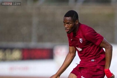 West Ham swoop for Senegal forward Diafra Sakho