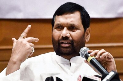 Manjhi, Paras Seek Posthumous Bharat Ratna for Dalit Leader Ramvilas Paswan