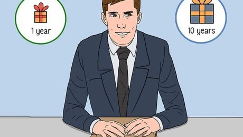 How to Recognize Employee Anniversaries