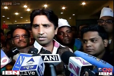 Kumar Vishwas should apologise for comments on Kerala nurses: NCW