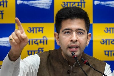 Central Agencies Silent in BJP-ruled States, Violent in Rest, Says AAP's Raghav Chadha, Defends Amanatullah