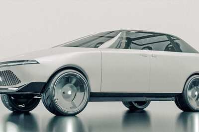 Upcoming Apple Car Could Get Unique Sunroof System With Transparency Setting