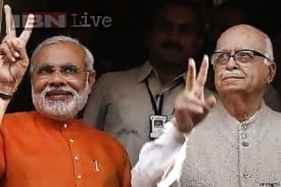 Modi, Advani among ten Gujarat MPs facing criminal cases