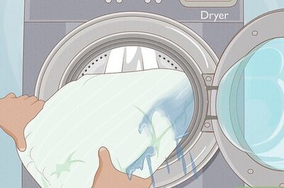 How to Thoroughly Dry a Pillow