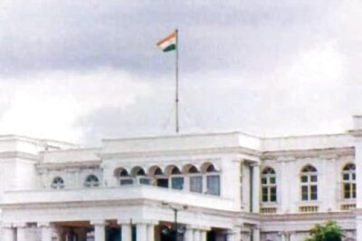 Public Appeals To Make Karnataka Raj Bhavan Open To All: Report
