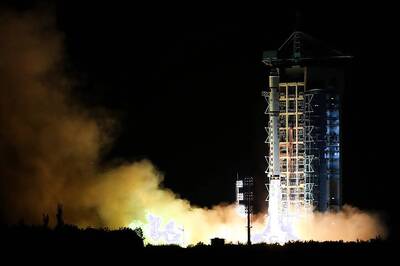 China Launches Satellite to Monitor Global Carbon Emissions
