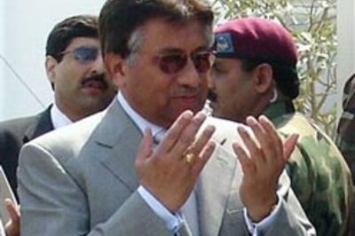 Mush usurps key fundamental rights in Pak