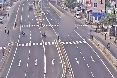 Speeding SUV Hits Moped Scooter On Tamil Nadu Highway, 5 Dead | Caught On Camera