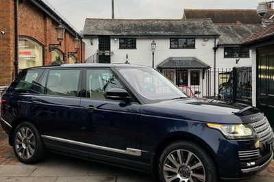 Queen Elizabeth II’s Iconic Range Rover, Used During Barack Obama State Visit, Up for Auction