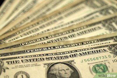 How to Buy Christmas Presents When You Don't Have Much Money