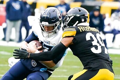 Tennessee Two-step: Sloppy Titans Fall Once Again