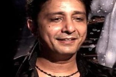 Jai Ho singer allegedly cheated of Rs 12 crore