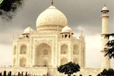 When the blind 'saw' the Taj Mahal