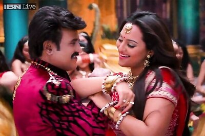 Rajinikanth-starrer 'Lingaa' in trouble again; distributors and theatre owners complain of losses, demand money back