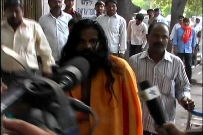 Godman causes bomb scare in flight, arrested