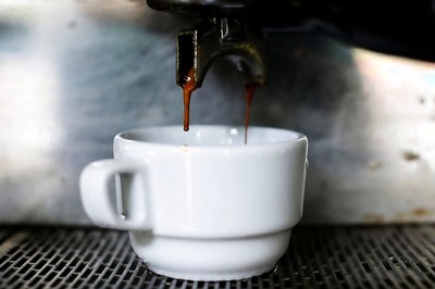 Drinking Coffee Improves Sports Performance, Says Study