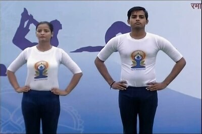 World Yoga Day: Improve Your Relationship with These Easy Couple Yoga Poses