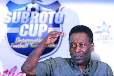 Pele terms FIFA corruption scandal a 'shame'