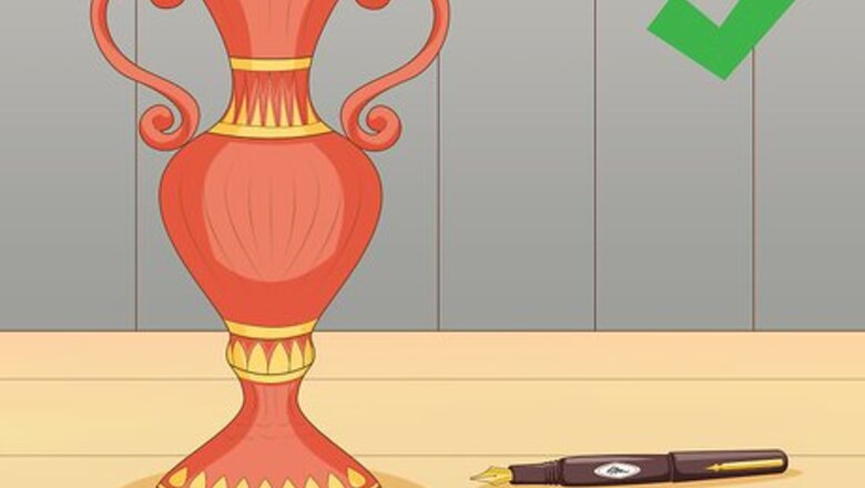 How to Buy Antiques As Wedding Gifts
