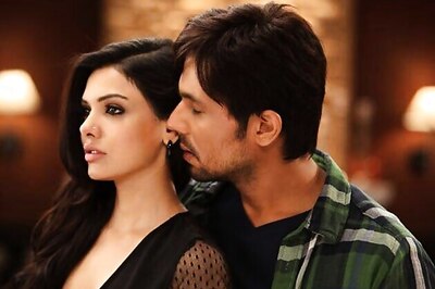 Murder 3: Watch Randeep, Sara in 'Teri Jhuki' song