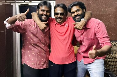 Fans Delighted to See Vijayakanth's Latest Pics From His Son's Birthday, But ...