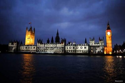 Over 3,00,000 attempts made to watch porn in UK Parliament: Report
