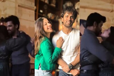 Mohit Malik and Wife Addite's Romantic Dance Video Is Winning Hearts; Watch
