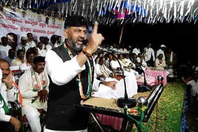 'This Beard I Grew in Jail Reminder of Who Put Me There': DK Shivakumar Dares BSY on K'taka Bypoll Eve