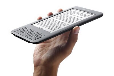 Amazon aims to launch front-lit Kindle in July