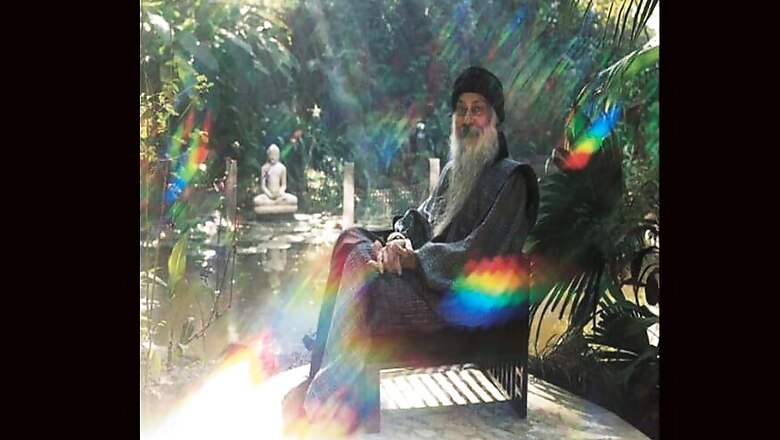 Osho's Followers Celebrate his Birth Anniversary as 'Anand Utsav'