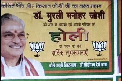 MM Joshi's posters put across Varanasi, Modi may fight polls from city