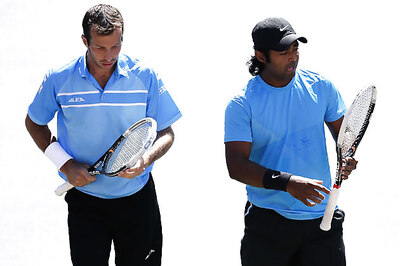 Paes-Stepanek in semi-final of Japan Open