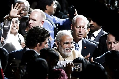 Crowd chants 'Modi, Modi' as PM winds up Silicon Valley tour