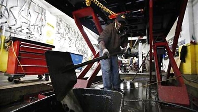 Power, fuel ease US storm woes, but many still waiting