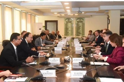 Cash-strapped Pakistan Seeking 24th Bailout, PM Sharif & IMF Confirm