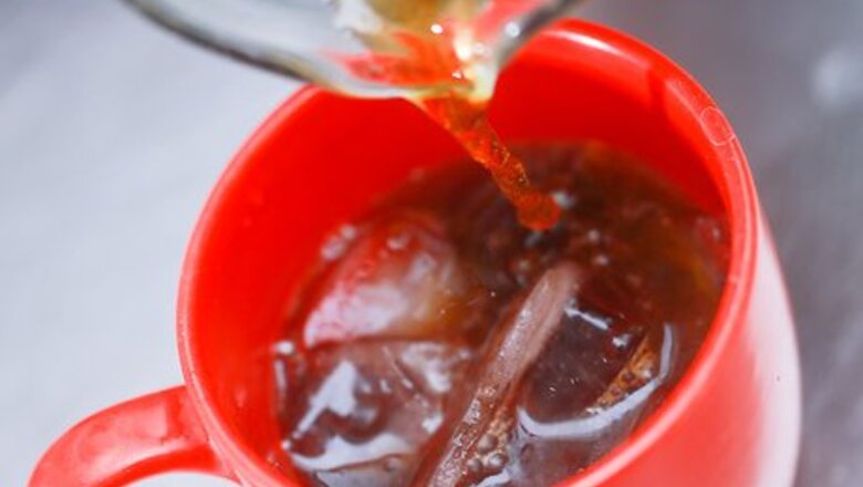 How to Make Refreshing Cold Coffee