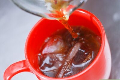 How to Make Refreshing Cold Coffee